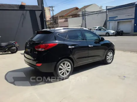 ix35 2.0 16V 170cv 2WD/4WD Aut.