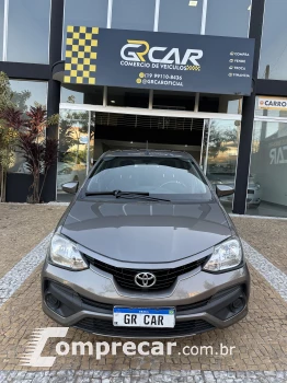 ETIOS 1.5 XS Sedan 16V