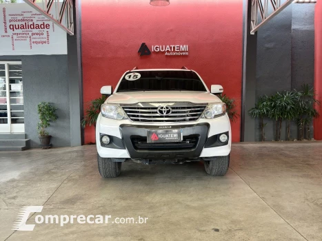 HILUX SW4 2.7 SR 7 LUGARES 4X2 16V FLEX 4P AUTOMÁTICO