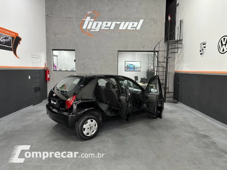CELTA 1.0 MPFI LT 8V