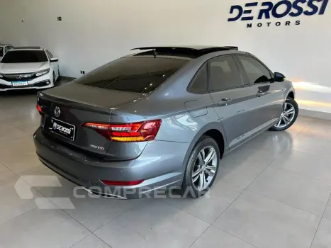 JETTA R-LINE 250 TSI 1.4 FLEX 16V AUT.