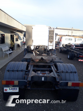 Iveco cavallino 320