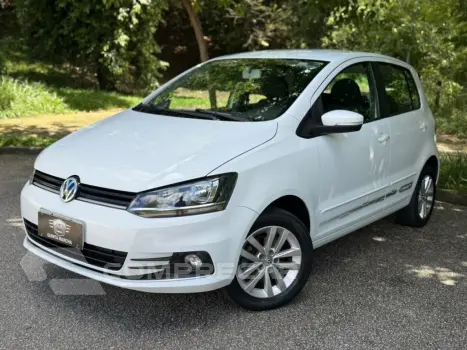 Volkswagen FOX 1.6 MSI TOTAL FLEX CONNECT 4P MANUAL 4 portas