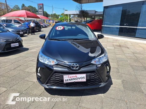 Toyota YARIS 1.5 16V FLEX SEDAN XL MULTIDRIVE 4 portas