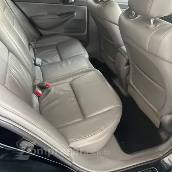 Civic Sedan LXS 1.8/1.8 Flex 16V Aut. 4p