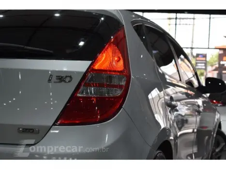 I30 - 2.0 MPFI GLS 16V 4P AUTOMÁTICO