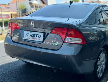 Civic Sedan LXS 1.8/1.8 Flex 16V Aut. 4p