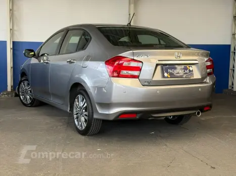 CITY Sedan EX 1.5 Flex 16V 4p Aut.