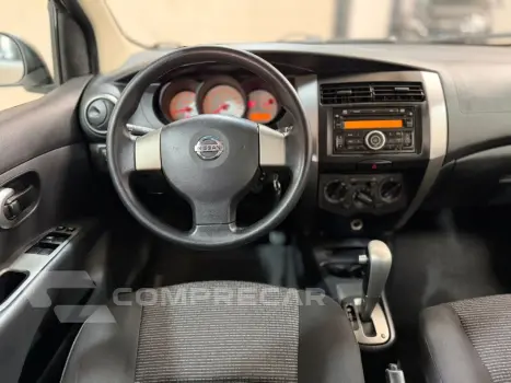 Livina 1.8 16V 4P S FLEX AUTOMÁTICO