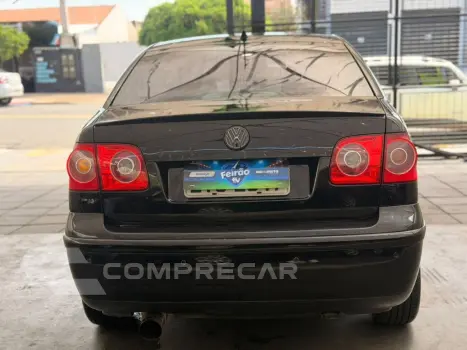 Polo Sedan 1.6 Mi Total Flex 8V 4p