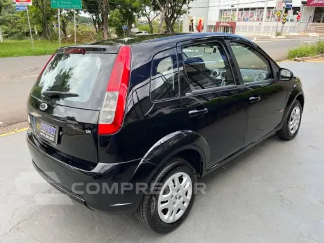 FIESTA 1.6 MPI Class Hatch 8V