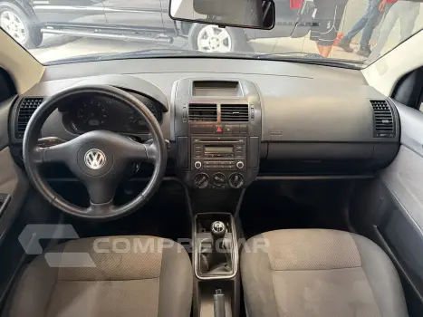POLO SEDAN 1.6 MI Comfortline 8V