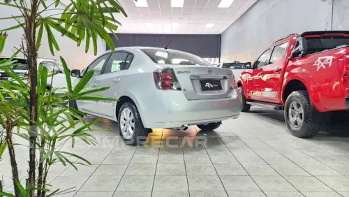 Sentra S 2.0/ 2.0 Flex Fuel 16V Aut.
