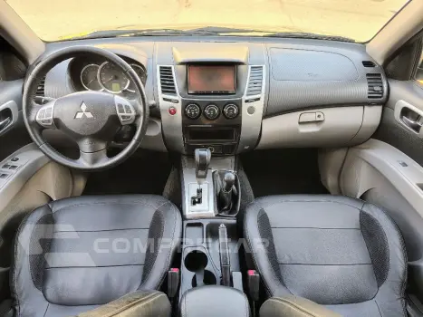 Pajero DAKAR/HPE 3.5 4x4 Flex 5p Aut.