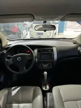 GRAND LIVINA 1.8 16V