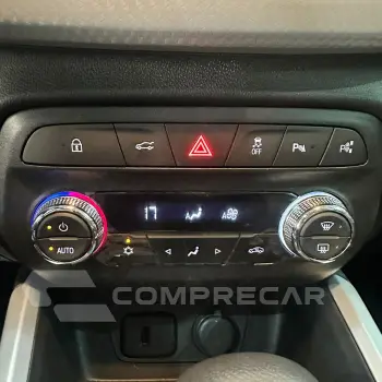 ONIX HATCH PREM. 1.0 12V TB Flex 5p Aut.