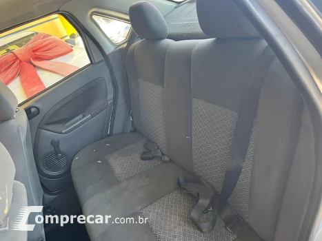 FIESTA 1.6 MPI Class Sedan 8V