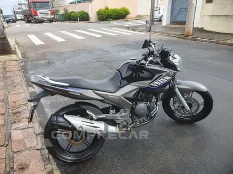 Fazer 250