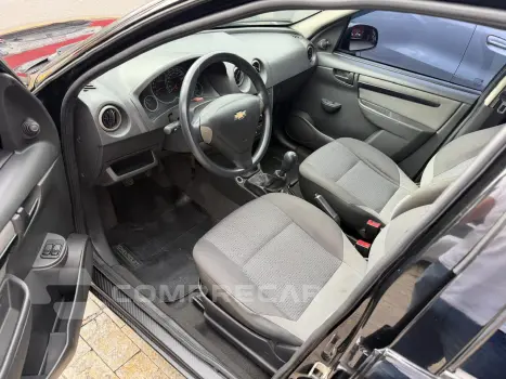 CELTA 1.0 MPFI LT 8V