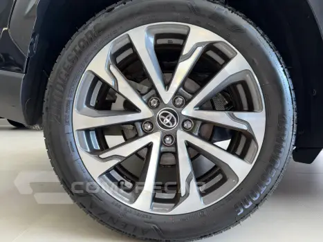 Corolla Cross XRV 1.8