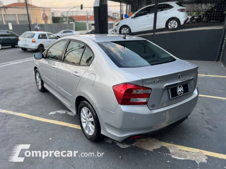 CITY Sedan LX 1.5 Flex 16V 4p Aut.