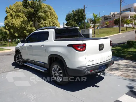 TORO 2.0 16V TURBO DIESEL VOLCANO 4WD AT9