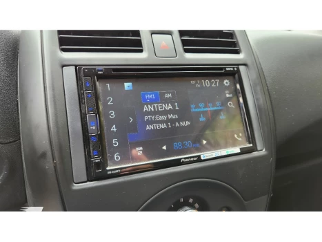VERSA 1.6 16V FLEX V-DRIVE MANUAL