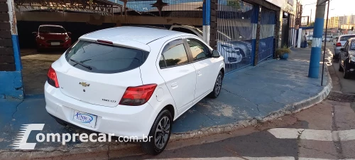 ONIX 1.4 MPFI LTZ 8V