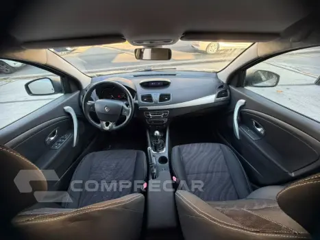 FLUENCE Sed. Dynamique 2.0 16V FLEX Mec.