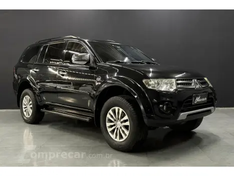 Mitsubishi PAJERO 3.2 HPE 4X4 7 LUGARES 16V TURBO INTERCOOLER DIESEL 4P 5 portas