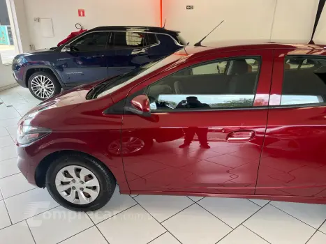 CHEVROLET ONIX 1.0 MPFI LT 8V