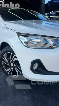 Onix Hatch 1.0 12V 4P FLEX LT