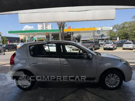 SANDERO - 1.6 PRIVILÉGE 16V 4P AUTOMÁTICO
