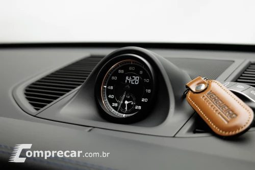 MACAN 2.0 Turbo