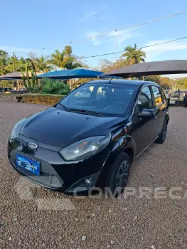 FORD FIESTA 4 portas