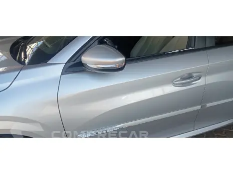 208 1.6 16V FLEX ACTIVE AT