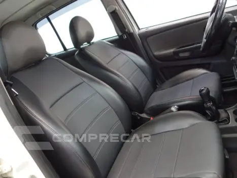 FOX - 1.6 MSI COMFORTLINE 8V 4P MANUAL