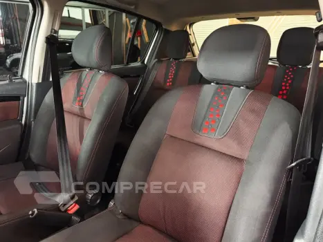 SANDERO 1.6 SL STEPWAY RIP CURL 16V FLEX 4P MANUAL