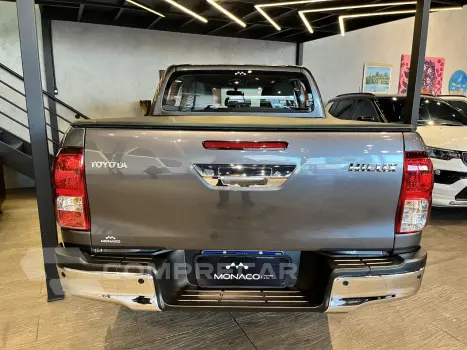 Hilux Caminhonete 2.8 16V 4P SR 4X4 DIESEL CABINE DUPLA AUTO
