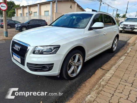 Audi Q5 2.0 Tfsi Attraction 16V 211Cv Gasolina 4P Automático 4 portas