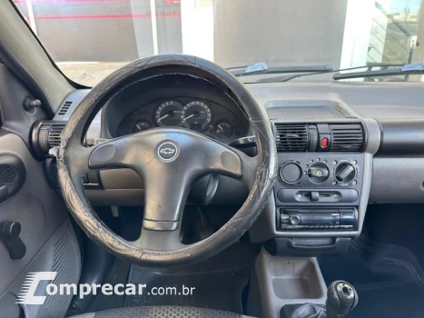 CLASSIC - 1.0 MPFI VHCE 8V 4P MANUAL