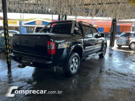 S10 - 2.4 MPFI EXECUTIVE 4X2 CD 8V 4P MANUAL