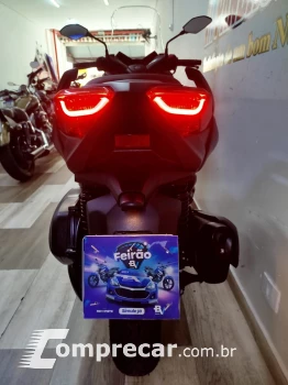 XMAX 250