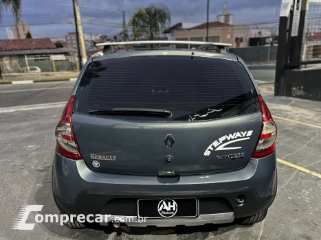 SANDERO STEPWAY Hi-Flex 1.6 16V 5p