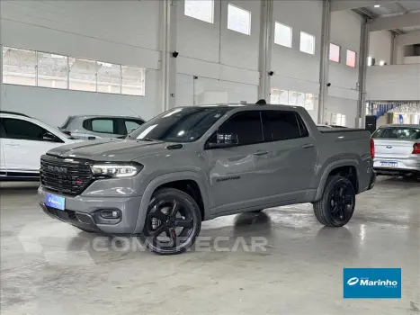 RAM RAMPAGE 2.0 HURRICANE 4 TURBO GASOLINA R/T 4X4 AU 4 portas