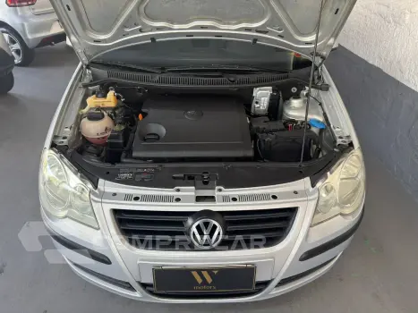 POLO SEDAN 1.6 MI 8V