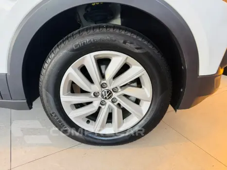 T-CROSS 1.0 200 TSI TOTAL FLEX AUTOMÁTICO