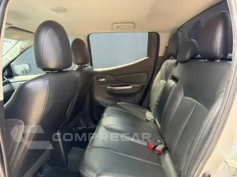 L200 TRITON 2.4 16V Turbo Sport HPE TOP CD 4X4