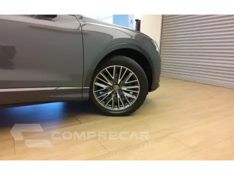 Q3 1.4 35 TFSI FLEX BLACK S TRONIC