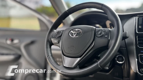 YARIS 1.5 16V Sedan XS